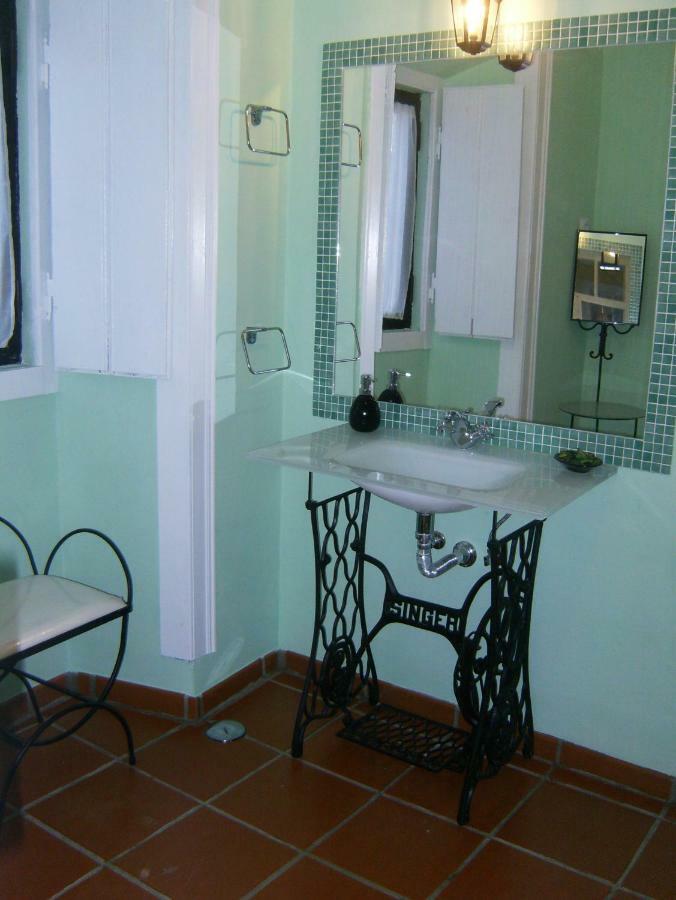 Villa Casas Da Roseira 2+1 Famalicao Nazaré Extérieur photo